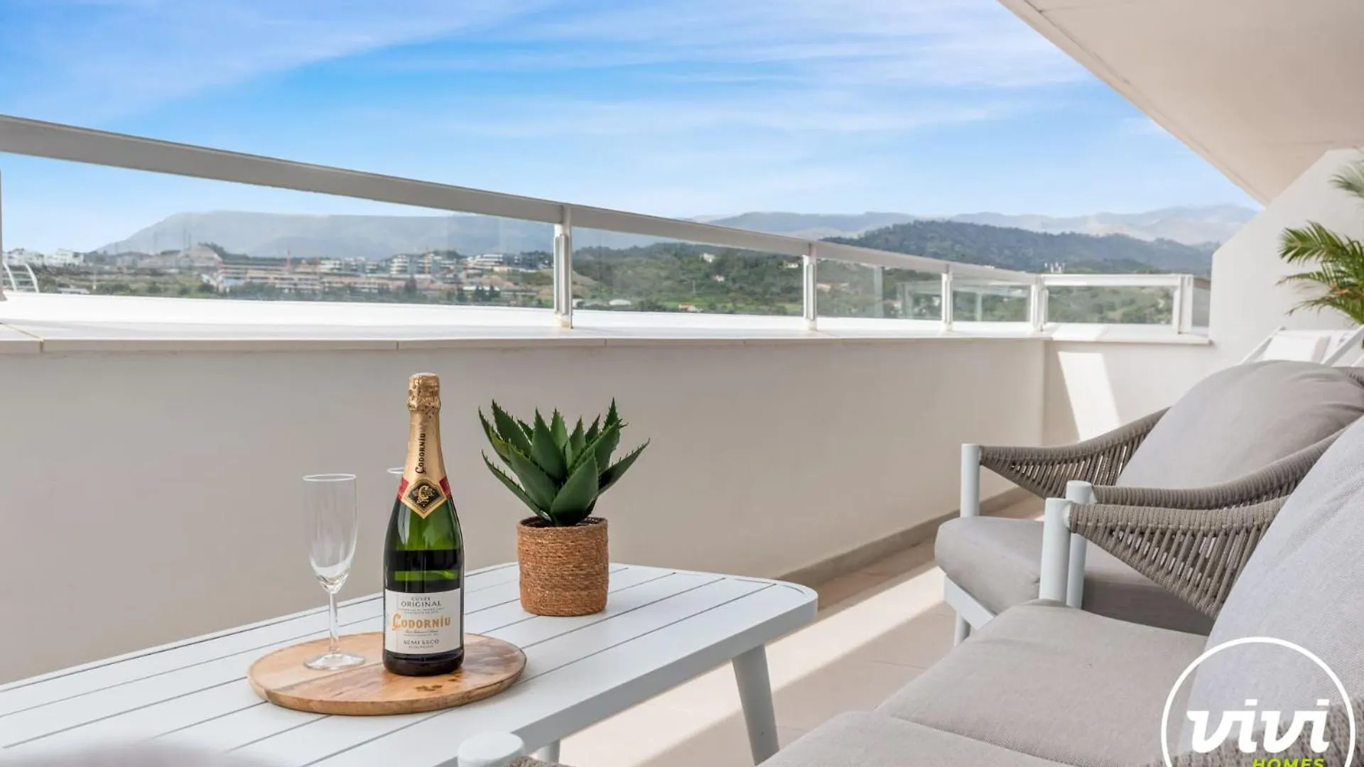 Vivi Homes - Casa Oceana Estepona Hiszpania
